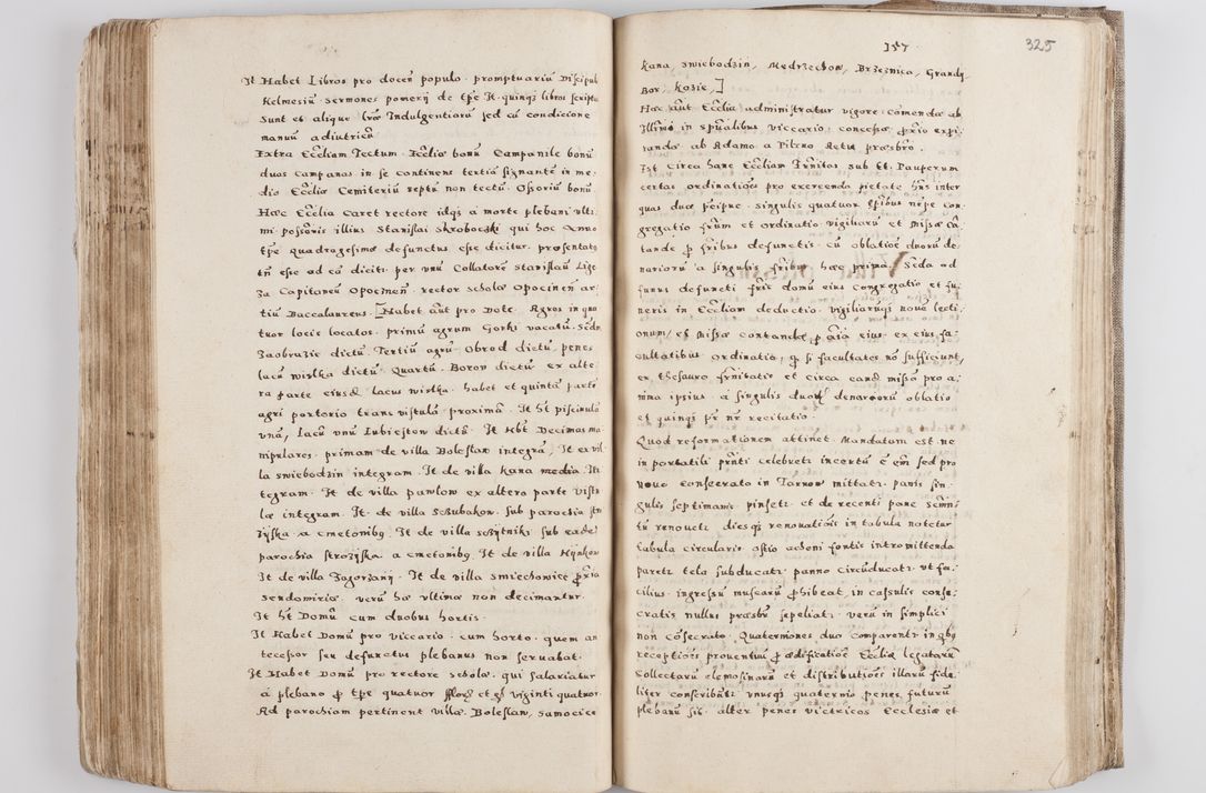Zdjęcie nr 177 dla obiektu archiwalnego: Acta visitationis exterioris decanatuum Tarnoviensis, Dobcicensis, Woynicensis, Opatowiensis, Lypnicensis et Wielicensis ad Archidiaconatum Cracoviensis pertinentium per venerabilem Christophorum Cazimirski Praepositum Tarnoviensis mandato Illustrissimi Principis et Domini Domini Georgini Divina Miseratione S. R. Ecclessia Tituli S. Sixti Card. Praesbyteri Rzadziwł nuncupati Episcopatus Cracoviensis et Ducatus Severiensis administratoris perpetui in Olica et Neswiesz Ducis et ex commissione admodum Rndi. Dni. D. Stanislai Crasinski Archidiaconi in spiritualibus vicarii et generalis officialis Cracoviensis etc. etc.