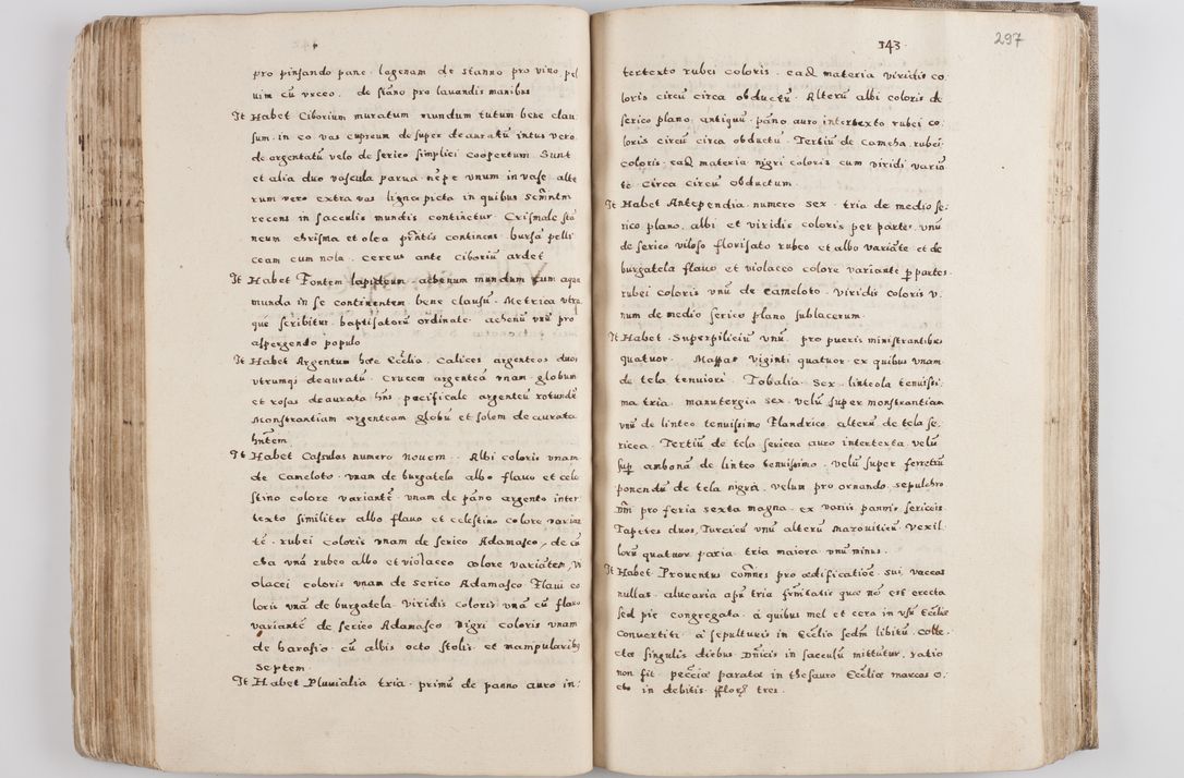 Zdjęcie nr 163 dla obiektu archiwalnego: Acta visitationis exterioris decanatuum Tarnoviensis, Dobcicensis, Woynicensis, Opatowiensis, Lypnicensis et Wielicensis ad Archidiaconatum Cracoviensis pertinentium per venerabilem Christophorum Cazimirski Praepositum Tarnoviensis mandato Illustrissimi Principis et Domini Domini Georgini Divina Miseratione S. R. Ecclessia Tituli S. Sixti Card. Praesbyteri Rzadziwł nuncupati Episcopatus Cracoviensis et Ducatus Severiensis administratoris perpetui in Olica et Neswiesz Ducis et ex commissione admodum Rndi. Dni. D. Stanislai Crasinski Archidiaconi in spiritualibus vicarii et generalis officialis Cracoviensis etc. etc.