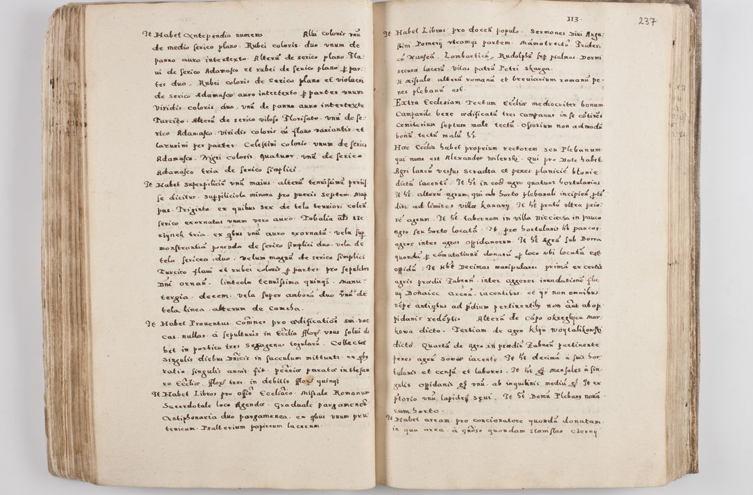 Zdjęcie nr 132 dla obiektu archiwalnego: Acta visitationis exterioris decanatuum Tarnoviensis, Dobcicensis, Woynicensis, Opatowiensis, Lypnicensis et Wielicensis ad Archidiaconatum Cracoviensis pertinentium per venerabilem Christophorum Cazimirski Praepositum Tarnoviensis mandato Illustrissimi Principis et Domini Domini Georgini Divina Miseratione S. R. Ecclessia Tituli S. Sixti Card. Praesbyteri Rzadziwł nuncupati Episcopatus Cracoviensis et Ducatus Severiensis administratoris perpetui in Olica et Neswiesz Ducis et ex commissione admodum Rndi. Dni. D. Stanislai Crasinski Archidiaconi in spiritualibus vicarii et generalis officialis Cracoviensis etc. etc.