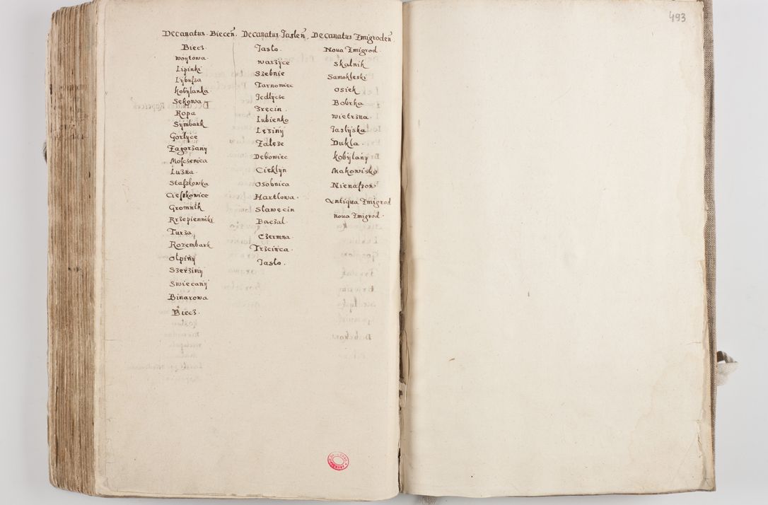Zdjęcie nr 262 dla obiektu archiwalnego: Acta visitationis exterioris decanatuum Tarnoviensis, Dobcicensis, Woynicensis, Opatowiensis, Lypnicensis et Wielicensis ad Archidiaconatum Cracoviensis pertinentium per venerabilem Christophorum Cazimirski Praepositum Tarnoviensis mandato Illustrissimi Principis et Domini Domini Georgini Divina Miseratione S. R. Ecclessia Tituli S. Sixti Card. Praesbyteri Rzadziwł nuncupati Episcopatus Cracoviensis et Ducatus Severiensis administratoris perpetui in Olica et Neswiesz Ducis et ex commissione admodum Rndi. Dni. D. Stanislai Crasinski Archidiaconi in spiritualibus vicarii et generalis officialis Cracoviensis etc. etc.