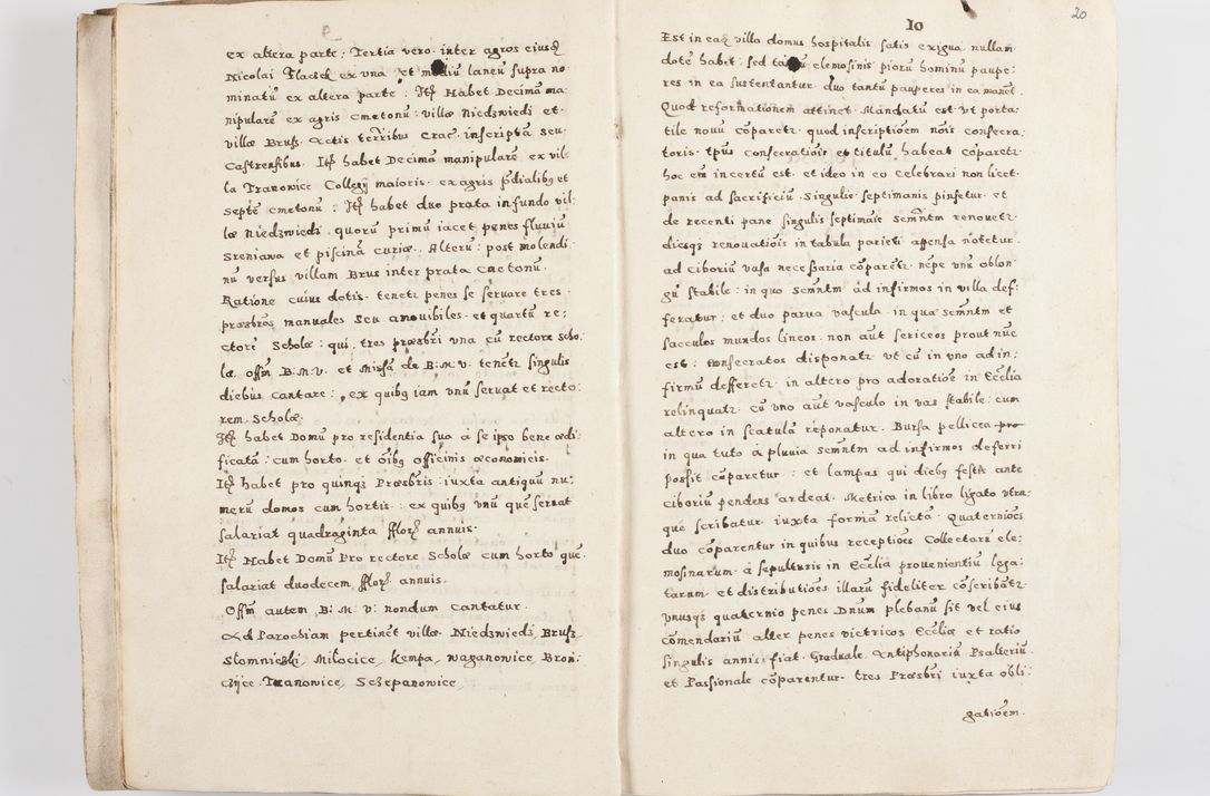 Zdjęcie nr 23 dla obiektu archiwalnego: Acta visitationis exterioris decanatuum Skalnensis, Wolbromensis, Leloviensis, Bytomiensis et Plesnensis ad Archid. Crac. pertinentium per R. D. Christoph. Kazimirski, Ep. Kijov Praep. Tarnov. a. D. 1598 factae.