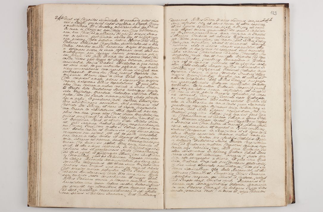 Zdjęcie nr 128 dla obiektu archiwalnego: Visitatio interna et externa officialatus Sandecensis per me Josephum de Zakliczyn Jordan, canonicum cathedralem Cracoviensem, archidiaconum Sandecensem anno 1723 die 12 mensis Decembris incepta, ac tandem anno 1728 die vero 12 mensis Aprilis terminata. Continet decanatus Neoforiensem, Sandecensem, Scepusiensem, Sandecensem (continuatio) Boboviensem. Per Nicolaum Gawrański, notarium apostolicum connotata.