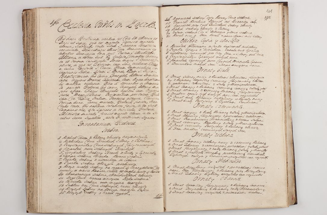 Zdjęcie nr 106 dla obiektu archiwalnego: Visitatio interna et externa officialatus Sandecensis per me Josephum de Zakliczyn Jordan, canonicum cathedralem Cracoviensem, archidiaconum Sandecensem anno 1723 die 12 mensis Decembris incepta, ac tandem anno 1728 die vero 12 mensis Aprilis terminata. Continet decanatus Neoforiensem, Sandecensem, Scepusiensem, Sandecensem (continuatio) Boboviensem. Per Nicolaum Gawrański, notarium apostolicum connotata.