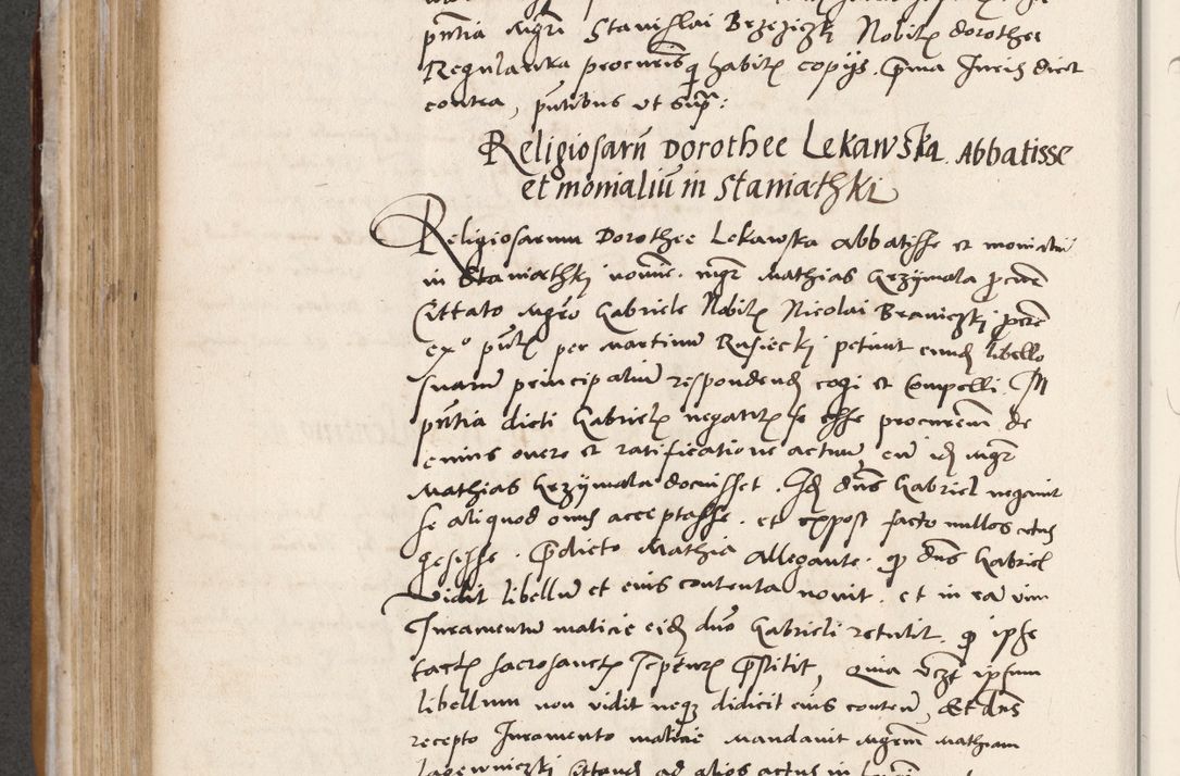 Zdjęcie nr 368 dla obiektu archiwalnego: Acta actorum coram reverendo patre domino Benedicto Isdbienski cancellario Gnesnesi, canonico et reverendissimi in Christo patris et domini domini Petri Dei gratia archiepiscopi Gnesnensis et episcopi Cracoviensis sedisque apostolice legati nati et primatis Regni Polonie, vicarioque in spiritualibus generali Cracoviensi ad annum Domini millesimum quingentisimum quadragesimum primum, cuius indictio est quatuordecima, pontificatus sanctissimi in Christo patris et domini nostri domini Pauli divina providencia pape tercii, anno ipsius septimo, feliciter continuantur. Dii cepta secundent