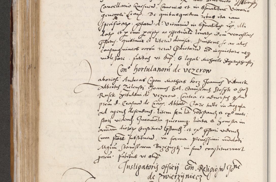 Zdjęcie nr 354 dla obiektu archiwalnego: Acta actorum coram reverendo patre domino Benedicto Isdbienski cancellario Gnesnesi, canonico et reverendissimi in Christo patris et domini domini Petri Dei gratia archiepiscopi Gnesnensis et episcopi Cracoviensis sedisque apostolice legati nati et primatis Regni Polonie, vicarioque in spiritualibus generali Cracoviensi ad annum Domini millesimum quingentisimum quadragesimum primum, cuius indictio est quatuordecima, pontificatus sanctissimi in Christo patris et domini nostri domini Pauli divina providencia pape tercii, anno ipsius septimo, feliciter continuantur. Dii cepta secundent