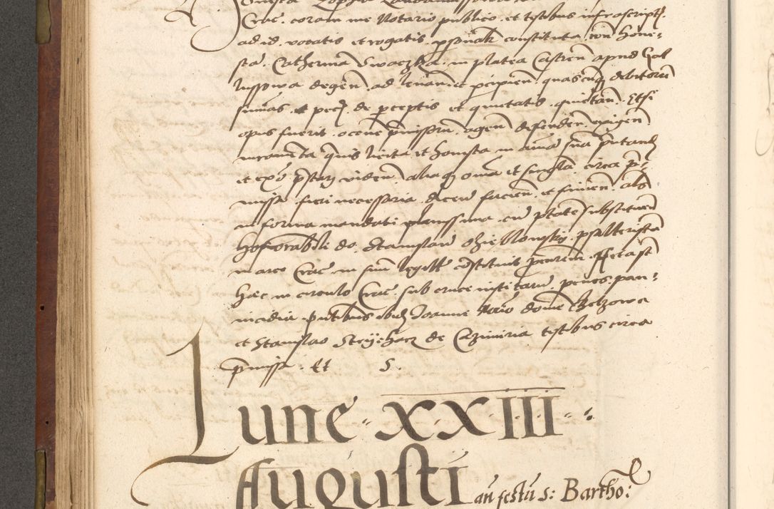 Zdjęcie nr 272 dla obiektu archiwalnego: Acta actorum causarum, sentenciarum, obligationum et mandatorum coram reverendo patre domino Petro Porembski preposito Osswieczimensi, canonico et officiali generali Cracoviensi ad annum Domini millesimum quingentesimum quadrogesimum sextum, cuius inditio est quarta, pontificatus sanctissimi in Christo patris et domini nostri domini Pauli divina providencia papae tercii, anno ipsius duodecimo, a die ac mense infrascriptis feliciter inchoantur