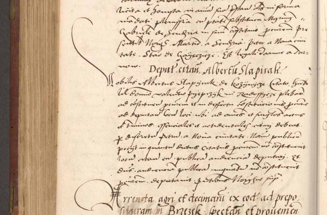 Zdjęcie nr 602 dla obiektu archiwalnego: Acta actorum causarum, sentenciarum, obligationum et mandatorum coram reverendo patre domino Petro Porembski preposito Osswieczimensi, canonico et officiali generali Cracoviensi ad annum Domini millesimum quingentesimum quadrogesimum sextum, cuius inditio est quarta, pontificatus sanctissimi in Christo patris et domini nostri domini Pauli divina providencia papae tercii, anno ipsius duodecimo, a die ac mense infrascriptis feliciter inchoantur