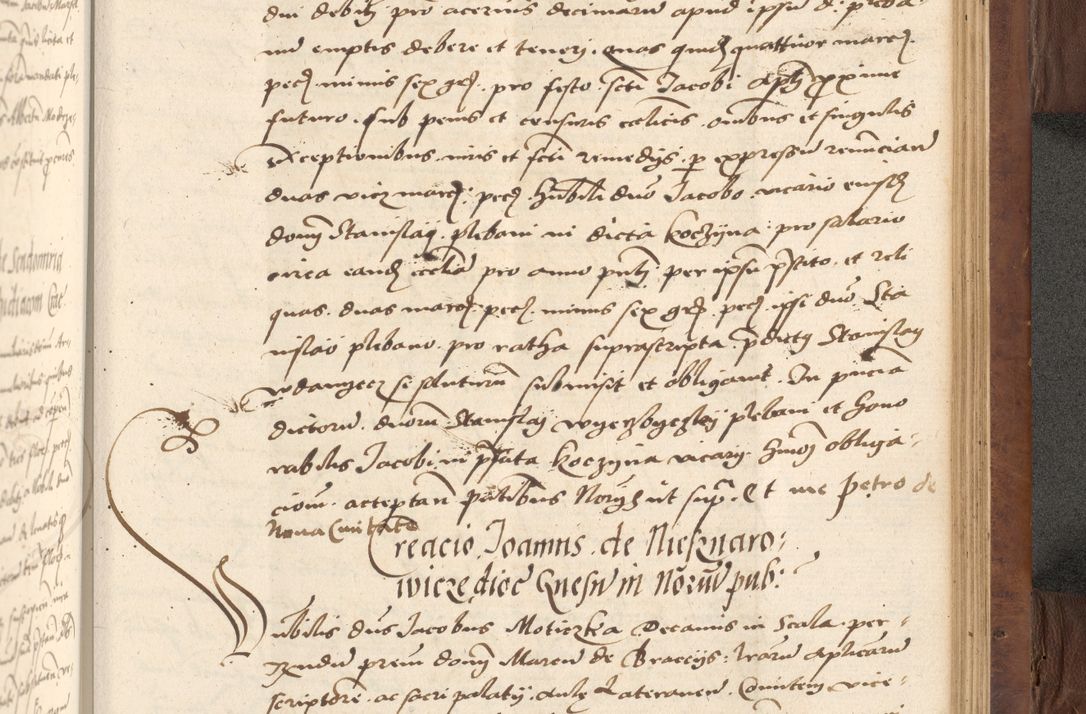 Zdjęcie nr 587 dla obiektu archiwalnego: Acta actorum causarum, sentenciarum, obligationum et mandatorum coram reverendo patre domino Petro Porembski preposito Osswieczimensi, canonico et officiali generali Cracoviensi ad annum Domini millesimum quingentesimum quadrogesimum sextum, cuius inditio est quarta, pontificatus sanctissimi in Christo patris et domini nostri domini Pauli divina providencia papae tercii, anno ipsius duodecimo, a die ac mense infrascriptis feliciter inchoantur