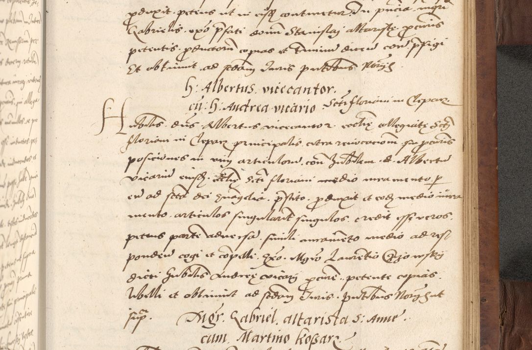 Zdjęcie nr 567 dla obiektu archiwalnego: Acta actorum causarum, sentenciarum, obligationum et mandatorum coram reverendo patre domino Petro Porembski preposito Osswieczimensi, canonico et officiali generali Cracoviensi ad annum Domini millesimum quingentesimum quadrogesimum sextum, cuius inditio est quarta, pontificatus sanctissimi in Christo patris et domini nostri domini Pauli divina providencia papae tercii, anno ipsius duodecimo, a die ac mense infrascriptis feliciter inchoantur