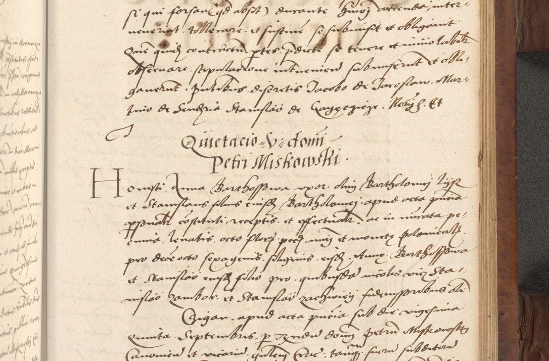 Zdjęcie nr 557 dla obiektu archiwalnego: Acta actorum causarum, sentenciarum, obligationum et mandatorum coram reverendo patre domino Petro Porembski preposito Osswieczimensi, canonico et officiali generali Cracoviensi ad annum Domini millesimum quingentesimum quadrogesimum sextum, cuius inditio est quarta, pontificatus sanctissimi in Christo patris et domini nostri domini Pauli divina providencia papae tercii, anno ipsius duodecimo, a die ac mense infrascriptis feliciter inchoantur