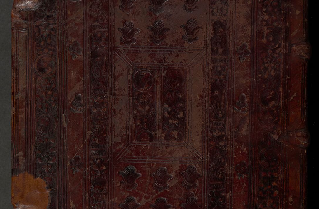 Zdjęcie nr 2 dla obiektu archiwalnego: [A]cta actorum causarum, sententiarum tam diffinitivarum quam interloquutoriarum, obligationum, constitutionum et contractuum coram reverendo patre domino Petro Porembski preposito Osvieczimensi, canonico et officiali generali Cracoviensi de anno Domini millesimo quingentesimo quinguagesimo primo, cuius indictio est nona, pontificatus sanctissimi in Christo patris et domini nostri domini Juliii divina providencia pape tercii, anno secundo, a die et mense infrascriptis feliciter continiantur