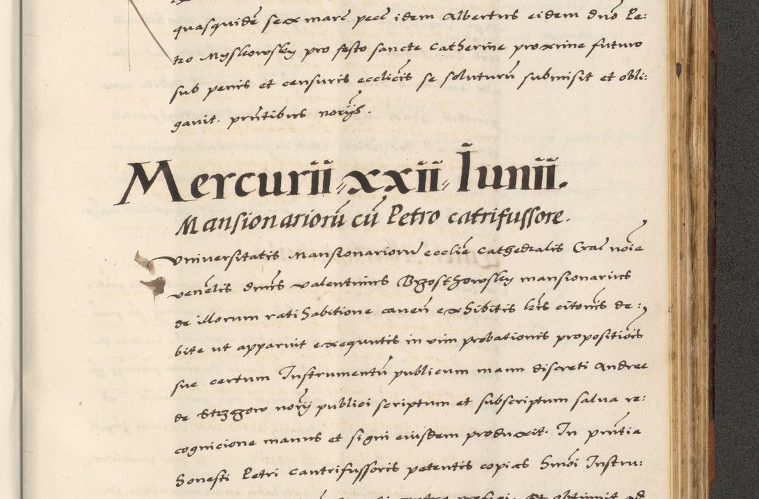 Zdjęcie nr 795 dla obiektu archiwalnego: [A]cta actorum causarum, sententiarum tam diffinitivarum quam interloquutoriarum, obligationum, constitutionum et contractuum coram reverendo patre domino Petro Porembski preposito Osvieczimensi, canonico et officiali generali Cracoviensi de anno Domini millesimo quingentesimo quinguagesimo primo, cuius indictio est nona, pontificatus sanctissimi in Christo patris et domini nostri domini Juliii divina providencia pape tercii, anno secundo, a die et mense infrascriptis feliciter continiantur