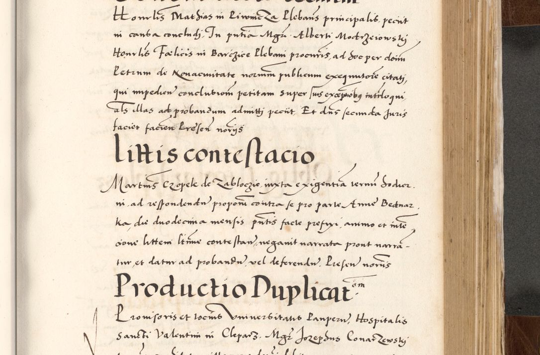 Zdjęcie nr 545 dla obiektu archiwalnego: Acta actorum causarum, sententiarum tam diffinitivarum quam interlocutoriam, obligationum, constitutionum, contractuum etc. coram reverendo patre domino Petro Porembski preposito Oswieczimensi, canonico et officiali Cracoviensi de anno Domini millesimo DºLº quarto, indictione duodecima, pontificatus sanctissimi in Christo patris et domini nostri domini Julii divina providencia papae eius nominis tercii, anno quarto, a die et mense infrasciptis continuantur