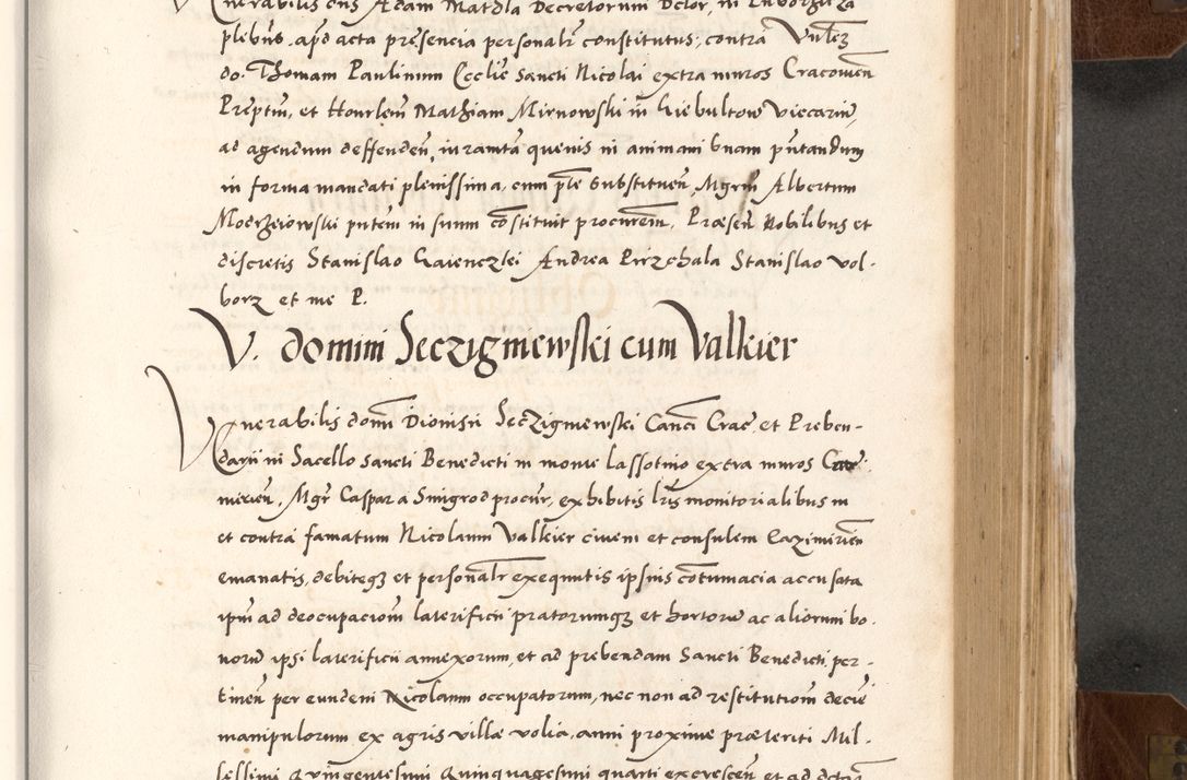 Zdjęcie nr 467 dla obiektu archiwalnego: Acta actorum causarum, sententiarum tam diffinitivarum quam interlocutoriam, obligationum, constitutionum, contractuum etc. coram reverendo patre domino Petro Porembski preposito Oswieczimensi, canonico et officiali Cracoviensi de anno Domini millesimo DºLº quarto, indictione duodecima, pontificatus sanctissimi in Christo patris et domini nostri domini Julii divina providencia papae eius nominis tercii, anno quarto, a die et mense infrasciptis continuantur