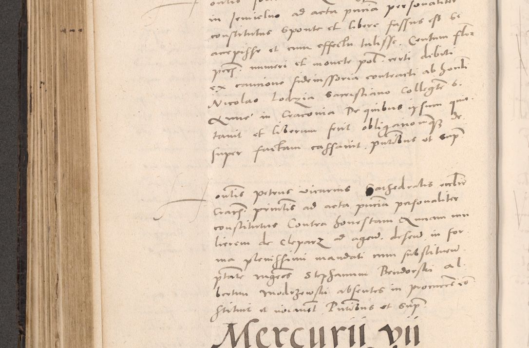 Zdjęcie nr 402 dla obiektu archiwalnego: Acta actorum causarum, sententiarum tam diffinitivarum quam interloquutoriarum, decretorum, obligationum, quietationum et constitutionum procuratorum coram reverendo domino Stanislao Schlomovski praeposito Calissiensi, archidiacono Sandecensi, canonico vicarioque in spiritualibus generali Cracocoviensi ad annum Domini millesimum quingentesimum quinquagesimum sextum, cuius indicatio quatuor decima, pontificatus sanctissimi in Christo patris domini Pauli divina providencia pape quarti anno ipsius