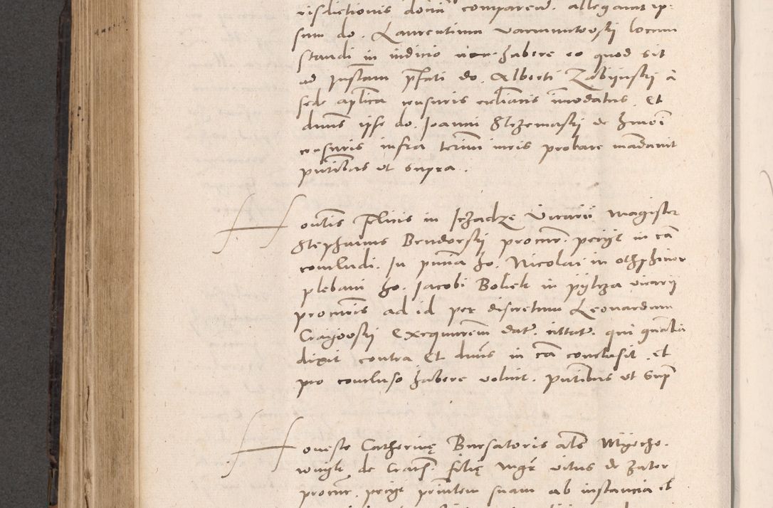 Zdjęcie nr 498 dla obiektu archiwalnego: Acta actorum causarum, sententiarum tam diffinitivarum quam interloquutoriarum, decretorum, obligationum, quietationum et constitutionum procuratorum coram reverendo domino Stanislao Schlomovski praeposito Calissiensi, archidiacono Sandecensi, canonico vicarioque in spiritualibus generali Cracocoviensi ad annum Domini millesimum quingentesimum quinquagesimum sextum, cuius indicatio quatuor decima, pontificatus sanctissimi in Christo patris domini Pauli divina providencia pape quarti anno ipsius