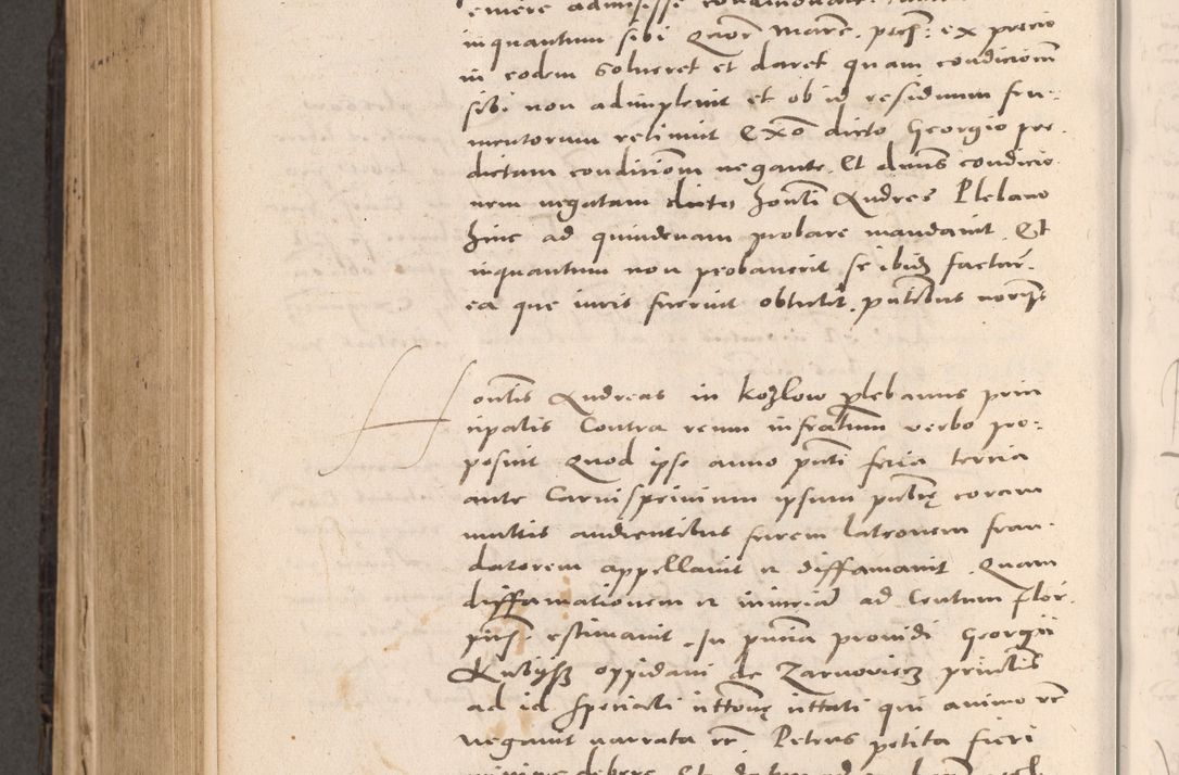 Zdjęcie nr 682 dla obiektu archiwalnego: Acta actorum causarum, sententiarum tam diffinitivarum quam interloquutoriarum, decretorum, obligationum, quietationum et constitutionum procuratorum coram reverendo domino Stanislao Schlomovski praeposito Calissiensi, archidiacono Sandecensi, canonico vicarioque in spiritualibus generali Cracocoviensi ad annum Domini millesimum quingentesimum quinquagesimum sextum, cuius indicatio quatuor decima, pontificatus sanctissimi in Christo patris domini Pauli divina providencia pape quarti anno ipsius
