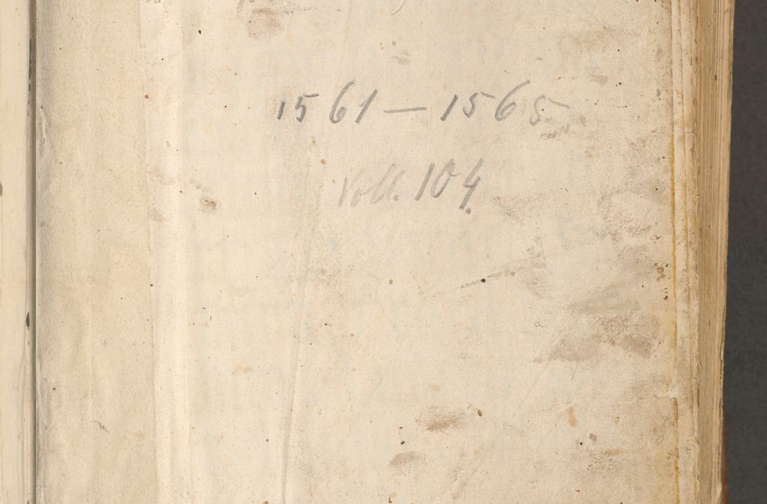 Zdjęcie nr 4 dla obiektu archiwalnego: Acta actorum, sententiarum tam diffinitivarum quam interloquutoriarum, decretorum, obligationum, quietationum et constitutionum procuratorum coram reverendo domino Andrea Przeczlauski scholastico vicarioque in spiritualibus generali Cracoviensi, ad annum Domini millesimum quingentesimum sexagesimum primum, cuius inditio quarta, pontidicatus Pii quarti, annus secundus, poeliciter sequuntur