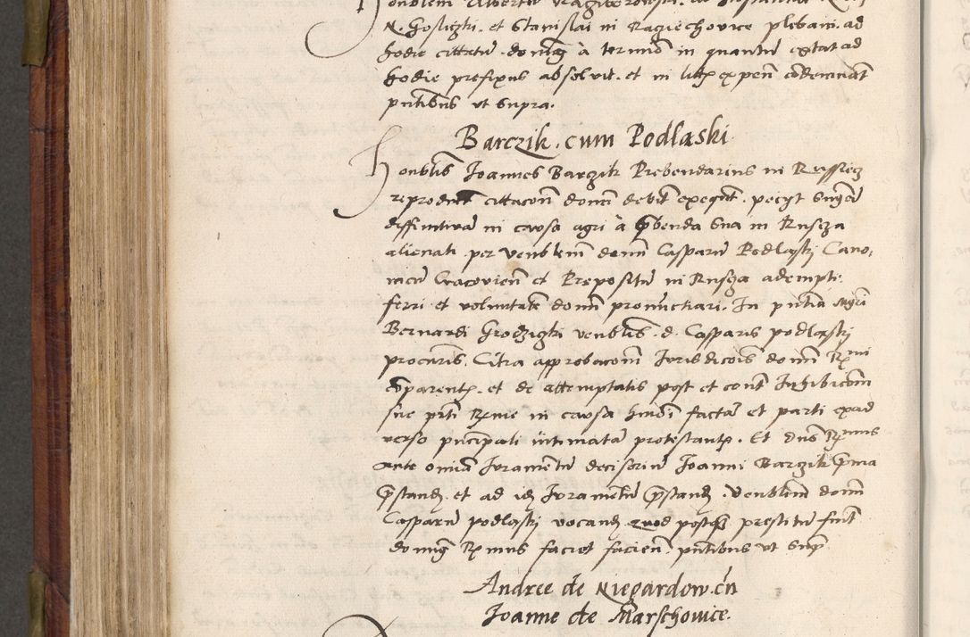 Zdjęcie nr 557 dla obiektu archiwalnego: Acta actorum coram R. D. Petro de Gamratis, nominati archiepiscopi Gnesnensis, episcopi Cracoviensis per annos 1541 et 1542 acticatorum, praesidente tunc curiase suae R. D. Bartholomaeo Gantkowski, canonico Cracoviensi, Posnaniensi cancellario, parochialis in Konopisca etc. rectore.