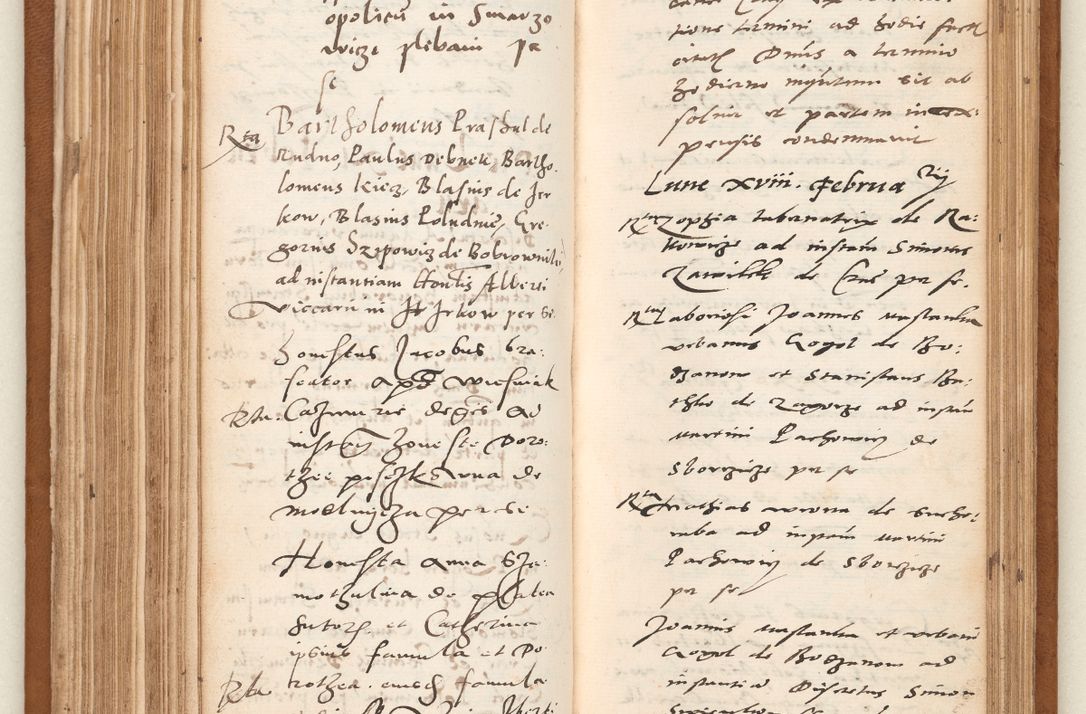 Zdjęcie nr 131 dla obiektu archiwalnego: Acta pronunciationum, absolutoriarum a termino, relacionum, diligenciarum, consensuum in absolutionem, continuationum terminorum ad annum Domini MDLIIᵐ coram reverendo patre domino Petro Porembski canonico et officiali generali Cracoviensi, a die et mense infrascriptis continuantur.