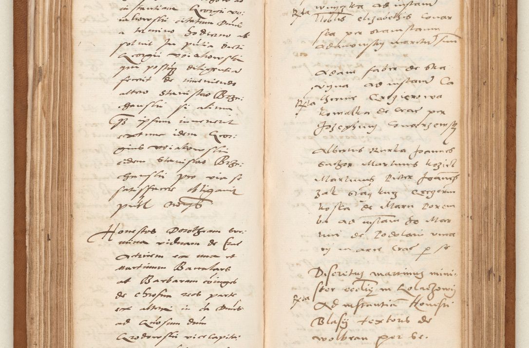 Zdjęcie nr 91 dla obiektu archiwalnego: Acta pronunciationum, absolutoriarum a termino, relacionum, diligenciarum, consensuum in absolutionem, continuationum terminorum ad annum Domini MDLIIᵐ coram reverendo patre domino Petro Porembski canonico et officiali generali Cracoviensi, a die et mense infrascriptis continuantur.