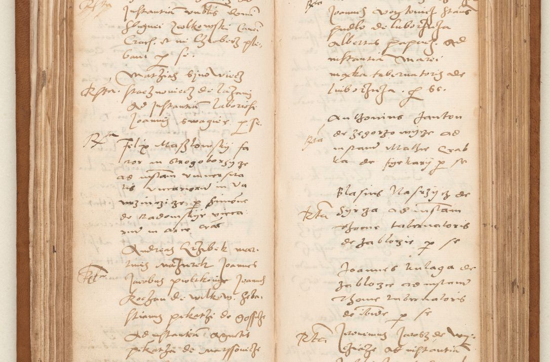 Zdjęcie nr 84 dla obiektu archiwalnego: Acta pronunciationum, absolutoriarum a termino, relacionum, diligenciarum, consensuum in absolutionem, continuationum terminorum ad annum Domini MDLIIᵐ coram reverendo patre domino Petro Porembski canonico et officiali generali Cracoviensi, a die et mense infrascriptis continuantur.