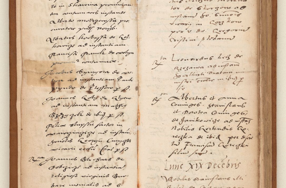 Zdjęcie nr 5 dla obiektu archiwalnego: Acta pronunciationum, absolutoriarum a termino, relacionum, diligenciarum, consensuum in absolutionem, continuationum terminorum ad annum Domini MDLIIᵐ coram reverendo patre domino Petro Porembski canonico et officiali generali Cracoviensi, a die et mense infrascriptis continuantur.