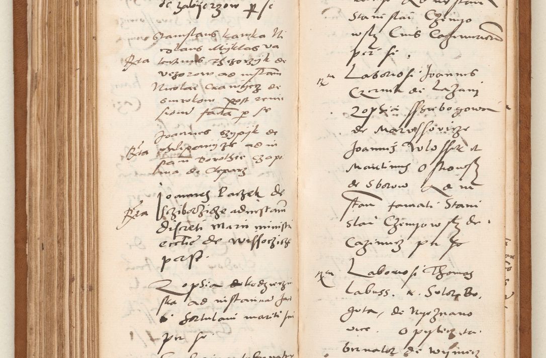 Zdjęcie nr 180 dla obiektu archiwalnego: Acta pronunciationum, absolutoriarum a termino, relacionum, diligenciarum, consensuum in absolutionem, continuationum terminorum ad annum Domini MDLIIᵐ coram reverendo patre domino Petro Porembski canonico et officiali generali Cracoviensi, a die et mense infrascriptis continuantur.