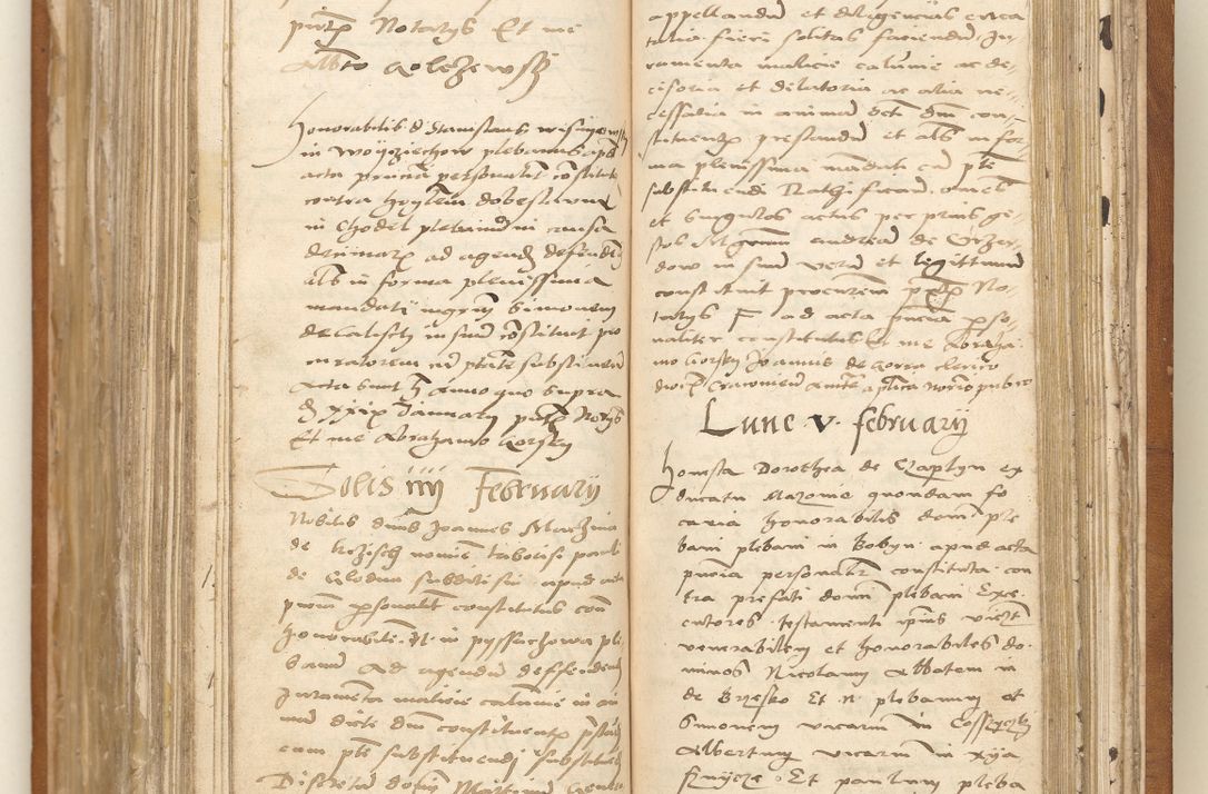 Zdjęcie nr 157 dla obiektu archiwalnego: Ac[ta con]stitutio[num procuratorum] coram [reve]rendo pa[tre domino] Nicola[o Be]dlenski [scho]lastico [vica]rioque i[n spiritua]libus [generali] Cra[coviensi] an[no Domini millesimo quingentesimo vigesimo octavo].