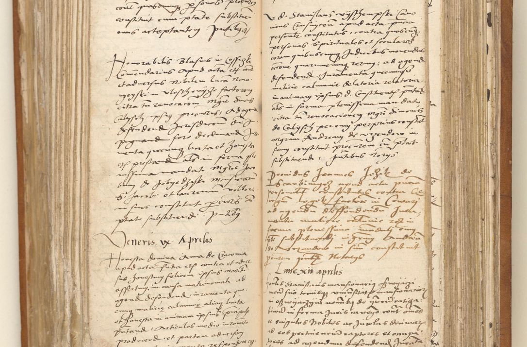 Zdjęcie nr 102 dla obiektu archiwalnego: Ac[ta con]stitutio[num procuratorum] coram [reve]rendo pa[tre domino] Nicola[o Be]dlenski [scho]lastico [vica]rioque i[n spiritua]libus [generali] Cra[coviensi] an[no Domini millesimo quingentesimo vigesimo octavo].