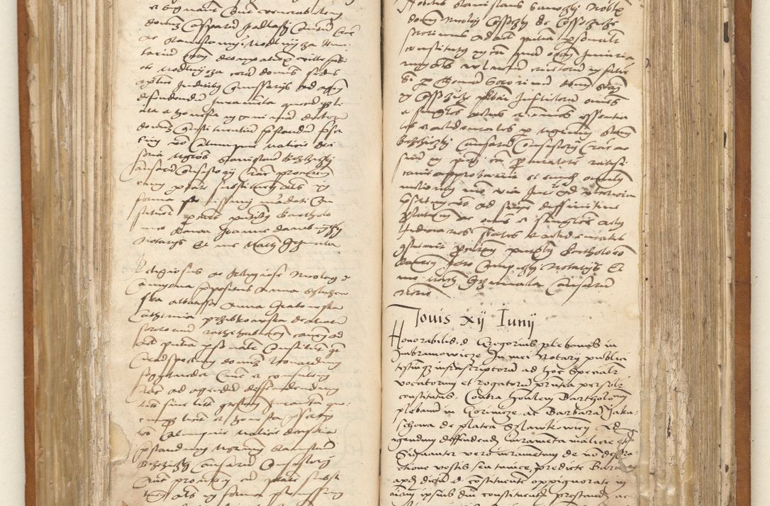 Zdjęcie nr 12 dla obiektu archiwalnego: Ac[ta con]stitutio[num procuratorum] coram [reve]rendo pa[tre domino] Nicola[o Be]dlenski [scho]lastico [vica]rioque i[n spiritua]libus [generali] Cra[coviensi] an[no Domini millesimo quingentesimo vigesimo octavo].