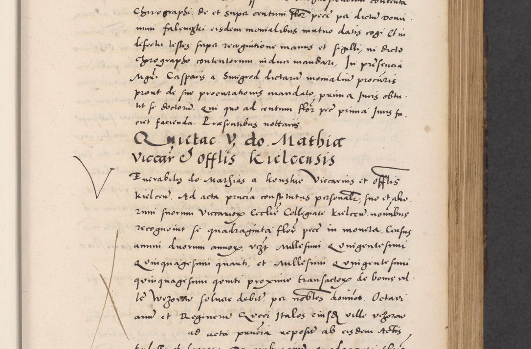 Zdjęcie nr 85 dla obiektu archiwalnego: Acta actorum causarum, sentenciarum diffinitivarum quam interloquutiorum, decretorum, obligationum, quietationum et constitutionum procuratorum coram reverndo domino Petri Porembski preposito Ossviencimensi, canonico et officiali Cracoviensi generali ad annum Dimini 1556, inditione quatuor decima, pontificatus sanctissimi in Christo patris domini Pauli divina providencia pape IIII anno ispius.