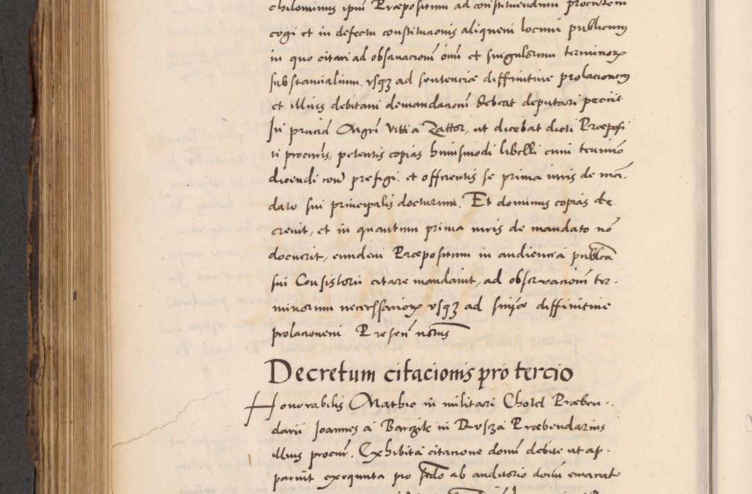 Zdjęcie nr 444 dla obiektu archiwalnego: Acta actorum causarum, sentenciarum diffinitivarum quam interloquutiorum, decretorum, obligationum, quietationum et constitutionum procuratorum coram reverndo domino Petri Porembski preposito Ossviencimensi, canonico et officiali Cracoviensi generali ad annum Dimini 1556, inditione quatuor decima, pontificatus sanctissimi in Christo patris domini Pauli divina providencia pape IIII anno ispius.