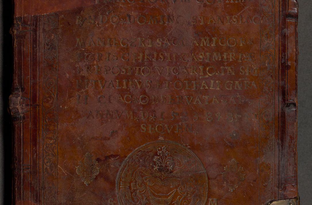 Zdjęcie nr 1 dla obiektu archiwalnego: Acta actorum causarum sententiarum tam diffinitivarum quam interloquutoriarum decretorum obligationum quietationum, constitutionum procuratorum etc. etc. coram Reverendo Domino Stanislao Manieczki Sacratissimi Corporis Christi Cazimiriae Praeposito Viccario in Spiritualibus ac Officiali Generali Cracoviensi ad Annum Domini Millesimum Quingentesimum Octuagesimum Tercium indictione undecima pontificatus Sanctissimi in Christo Patris Domini Nostri Domini Gregorii Divina Providentia Papae Tredecimi Anno ipsius duodecima faeliciter inchoantur 