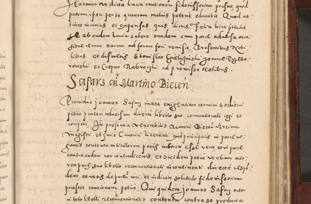 Zdjęcie nr 917 dla obiektu archiwalnego: Acta actorum causarum sententiarum tam diffinitivarum quam interloquutoriarum decretorum obligationum quietationum, constitutionum procuratorum etc. etc. coram Reverendo Domino Stanislao Manieczki Sacratissimi Corporis Christi Cazimiriae Praeposito Viccario in Spiritualibus ac Officiali Generali Cracoviensi ad Annum Domini Millesimum Quingentesimum Octuagesimum Tercium indictione undecima pontificatus Sanctissimi in Christo Patris Domini Nostri Domini Gregorii Divina Providentia Papae Tredecimi Anno ipsius duodecima faeliciter inchoantur 