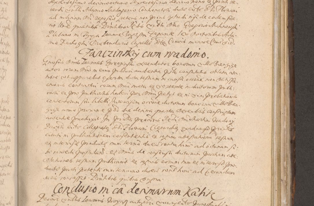 Zdjęcie nr 331 dla obiektu archiwalnego: Acta actorum causarum obligationum institutionum decretorum constitutionum quietationum resignationum cissionum et atiaru obsernationum tam indiciariarum quam extra indiciariarum coram Admodum Reverendo Domino Joanne Zerzynski Canonico Vicario in Spiritualibus et Officiali generali Cracoviensis ad Annum Domini Millesimum Sextentissimum Vigesimum Indictione tertia Pontificatus SSmi D. N. D. Pauli Divina pronidentia Papae V. foeliciter moderni anno ipsins subfelici regimine Diocesis Cracoviensis Illustrissimi ac Reverendissimi D. N. D. Martini Szyszkowski Deigratia Episcopus Cracoviensis Ducis Severiensis in continuantur.