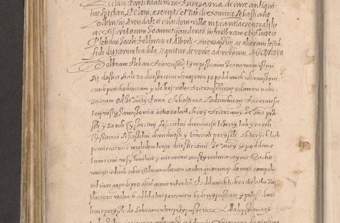 Zdjęcie nr 1020 dla obiektu archiwalnego: Acta actorum causarum obligationum institutionum decretorum constitutionum quietationum resignationum cissionum et atiaru obsernationum tam indiciariarum quam extra indiciariarum coram Admodum Reverendo Domino Joanne Zerzynski Canonico Vicario in Spiritualibus et Officiali generali Cracoviensis ad Annum Domini Millesimum Sextentissimum Vigesimum Indictione tertia Pontificatus SSmi D. N. D. Pauli Divina pronidentia Papae V. foeliciter moderni anno ipsins subfelici regimine Diocesis Cracoviensis Illustrissimi ac Reverendissimi D. N. D. Martini Szyszkowski Deigratia Episcopus Cracoviensis Ducis Severiensis in continuantur.