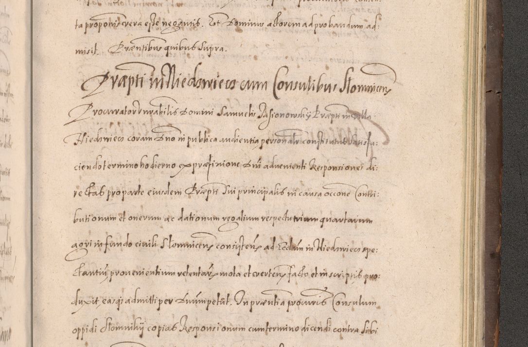 Zdjęcie nr 947 dla obiektu archiwalnego: Acta actorum causarum obligationum institutionum decretorum constitutionum quietationum resignationum cissionum et atiaru obsernationum tam indiciariarum quam extra indiciariarum coram Admodum Reverendo Domino Joanne Zerzynski Canonico Vicario in Spiritualibus et Officiali generali Cracoviensis ad Annum Domini Millesimum Sextentissimum Vigesimum Indictione tertia Pontificatus SSmi D. N. D. Pauli Divina pronidentia Papae V. foeliciter moderni anno ipsins subfelici regimine Diocesis Cracoviensis Illustrissimi ac Reverendissimi D. N. D. Martini Szyszkowski Deigratia Episcopus Cracoviensis Ducis Severiensis in continuantur.
