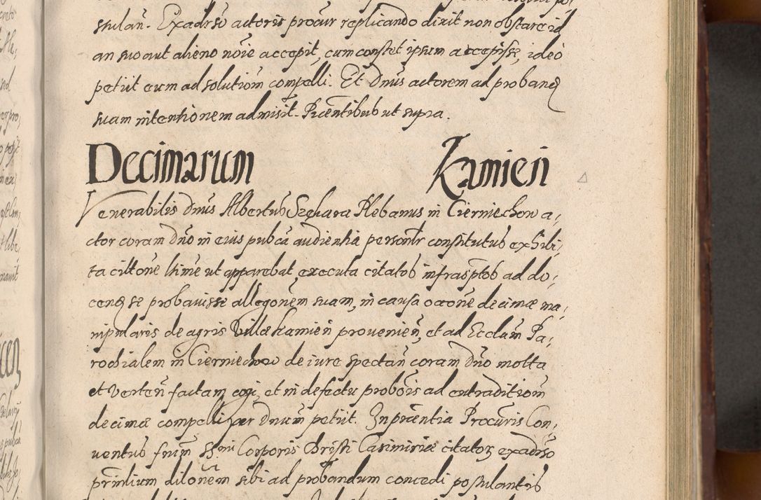 Zdjęcie nr 391 dla obiektu archiwalnego: Acta actorum causarum sententiarum tam diffinitiuarum quam interloquutorisrum decretorum obligationum quietationum procuratorum constitutionum etc. etc. coram Reverendo Domino Paulo Dembski Dei et Apostolice Sedis Gratia Episcopalo Dicensis Suffraganeo Canonico Vicario in Spiritualibus et Officiali Generali Cracoviensis ad Annum Domini Millesimum Sexcentesimum Undecimum cuius indictio octava pontificatus Sanctissimi Domini Nostri Domini Pauli Divina Providentia Papae Vti foeliciter continuantur