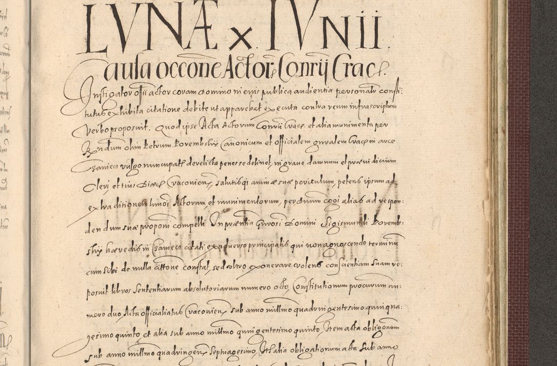 Zdjęcie nr 1293 dla obiektu archiwalnego: Acta actorum causarum obligationum institutionum, decretorum, constitutionum, quietonum, resignonum, cessionum, accaeterarum, obseruonum tam iudicialium quam extraiudicialium coram Admondo Reverendo Domino Joanne Zerzynski Canonico, Vicario in Spiritualibus et Officiali generali Cracoviensis Iudice deputati per Illustrissimum ac Reverendissimum Dominum Martinum Szyszkowski Dei et Apostolice Sedis gratia Episcopum Cracoviensis ad Annum Domini Millesimum Sexcentesimum Decimum Septimum Indicatione quindecima Pontificus SS. D. N. D. Pauli Divina providentia Papae V. foeliciter moderni anno ipsus duodecimo continuantur