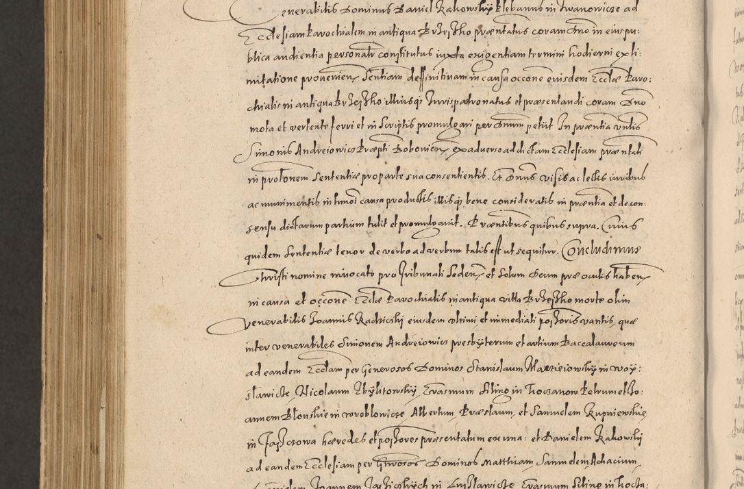 Zdjęcie nr 1284 dla obiektu archiwalnego: Acta actorum causarum obligationum institutionum, decretorum, constitutionum, quietonum, resignonum, cessionum, accaeterarum, obseruonum tam iudicialium quam extraiudicialium coram Admondo Reverendo Domino Joanne Zerzynski Canonico, Vicario in Spiritualibus et Officiali generali Cracoviensis Iudice deputati per Illustrissimum ac Reverendissimum Dominum Martinum Szyszkowski Dei et Apostolice Sedis gratia Episcopum Cracoviensis ad Annum Domini Millesimum Sexcentesimum Decimum Septimum Indicatione quindecima Pontificus SS. D. N. D. Pauli Divina providentia Papae V. foeliciter moderni anno ipsus duodecimo continuantur