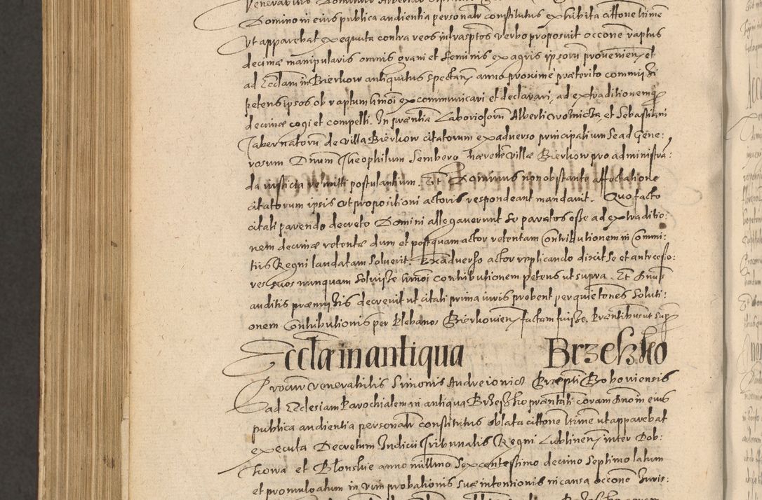 Zdjęcie nr 1240 dla obiektu archiwalnego: Acta actorum causarum obligationum institutionum, decretorum, constitutionum, quietonum, resignonum, cessionum, accaeterarum, obseruonum tam iudicialium quam extraiudicialium coram Admondo Reverendo Domino Joanne Zerzynski Canonico, Vicario in Spiritualibus et Officiali generali Cracoviensis Iudice deputati per Illustrissimum ac Reverendissimum Dominum Martinum Szyszkowski Dei et Apostolice Sedis gratia Episcopum Cracoviensis ad Annum Domini Millesimum Sexcentesimum Decimum Septimum Indicatione quindecima Pontificus SS. D. N. D. Pauli Divina providentia Papae V. foeliciter moderni anno ipsus duodecimo continuantur