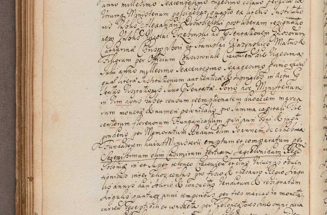 Zdjęcie nr 143 dla obiektu archiwalnego: In Nomine Domini Amen. ACTA VISITATIONIS. Externa sub Anno 1670 in Mense Julio incepta et in Augusto ac aliis Sequentibus eiusdem Anni mensibus per olim Illustrissimum ac Reverendissimum Dominum Andream Trzebicki Episcopum Cracoviensem in Cathedrali Ecclesia peractae, et successive per omnia et singula eiusdem Ecclesiae Sacella seu Capellas continuata atque ad hoc secundum volumen redacta et partim ob pestem Cracoviensem quadriennio grassantem partim ob alia legalia impedimenta quominus eadem Visitatio executa fuerit retardatae Demum morte praefati Illustrissimi et Reverendissimi Andreae Episcopi in Anno 1679 interveniente eadem Acta uti tam posthuma sub felici regimine Illustrissimi et Reverendissimi Domini Joannis Małachowski immediate in eundem Episcopatum succedentes ad effectum et finem executoris Authe. ordinaria in Anno 1682 sunt et fuerunt publicata, atque ideo illis omnibus et singulis quibus interest intimata.  VISITATIO Altarium Ecclesiae Cathedralis Cracoviensis infraspecificatorum circa translationem suorum ministeriorum et unionem Altaribus marmoreis ad quatuor columnas Ecclesiae sitis Anno Domini 1760 Die 17 Mensis Martij peracta. Perillustris Reverendissimus Dominus Hyacinthus Łopacki Canonicus Cathedralis et Archipresbyter Infulatus Cracoviensis Decanus Sandomiriensis a Celsissimo Illustrissimo Reverendissimo Domino Cajetano Ignatio Sołtyk Dei et Apostolicae Sedis Gratia Episcopo Cracoviensi Duce Severiae ad infrascripta delegatus per instrumentum tenoris sequentis ...
