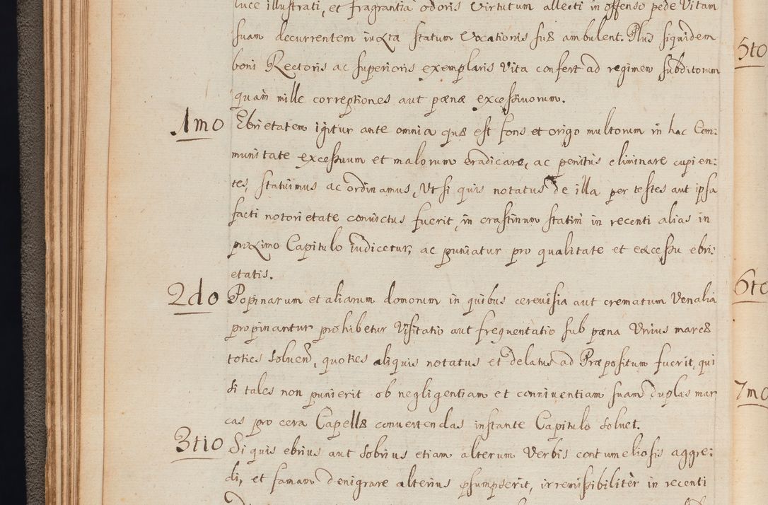 Zdjęcie nr 53 dla obiektu archiwalnego: In Nomine Domini Amen. ACTA VISITATIONIS. Externa sub Anno 1670 in Mense Julio incepta et in Augusto ac aliis Sequentibus eiusdem Anni mensibus per olim Illustrissimum ac Reverendissimum Dominum Andream Trzebicki Episcopum Cracoviensem in Cathedrali Ecclesia peractae, et successive per omnia et singula eiusdem Ecclesiae Sacella seu Capellas continuata atque ad hoc secundum volumen redacta et partim ob pestem Cracoviensem quadriennio grassantem partim ob alia legalia impedimenta quominus eadem Visitatio executa fuerit retardatae Demum morte praefati Illustrissimi et Reverendissimi Andreae Episcopi in Anno 1679 interveniente eadem Acta uti tam posthuma sub felici regimine Illustrissimi et Reverendissimi Domini Joannis Małachowski immediate in eundem Episcopatum succedentes ad effectum et finem executoris Authe. ordinaria in Anno 1682 sunt et fuerunt publicata, atque ideo illis omnibus et singulis quibus interest intimata.  VISITATIO Altarium Ecclesiae Cathedralis Cracoviensis infraspecificatorum circa translationem suorum ministeriorum et unionem Altaribus marmoreis ad quatuor columnas Ecclesiae sitis Anno Domini 1760 Die 17 Mensis Martij peracta. Perillustris Reverendissimus Dominus Hyacinthus Łopacki Canonicus Cathedralis et Archipresbyter Infulatus Cracoviensis Decanus Sandomiriensis a Celsissimo Illustrissimo Reverendissimo Domino Cajetano Ignatio Sołtyk Dei et Apostolicae Sedis Gratia Episcopo Cracoviensi Duce Severiae ad infrascripta delegatus per instrumentum tenoris sequentis ...