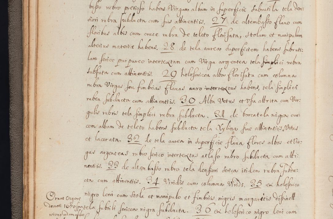 Zdjęcie nr 39 dla obiektu archiwalnego: In Nomine Domini Amen. ACTA VISITATIONIS. Externa sub Anno 1670 in Mense Julio incepta et in Augusto ac aliis Sequentibus eiusdem Anni mensibus per olim Illustrissimum ac Reverendissimum Dominum Andream Trzebicki Episcopum Cracoviensem in Cathedrali Ecclesia peractae, et successive per omnia et singula eiusdem Ecclesiae Sacella seu Capellas continuata atque ad hoc secundum volumen redacta et partim ob pestem Cracoviensem quadriennio grassantem partim ob alia legalia impedimenta quominus eadem Visitatio executa fuerit retardatae Demum morte praefati Illustrissimi et Reverendissimi Andreae Episcopi in Anno 1679 interveniente eadem Acta uti tam posthuma sub felici regimine Illustrissimi et Reverendissimi Domini Joannis Małachowski immediate in eundem Episcopatum succedentes ad effectum et finem executoris Authe. ordinaria in Anno 1682 sunt et fuerunt publicata, atque ideo illis omnibus et singulis quibus interest intimata.  VISITATIO Altarium Ecclesiae Cathedralis Cracoviensis infraspecificatorum circa translationem suorum ministeriorum et unionem Altaribus marmoreis ad quatuor columnas Ecclesiae sitis Anno Domini 1760 Die 17 Mensis Martij peracta. Perillustris Reverendissimus Dominus Hyacinthus Łopacki Canonicus Cathedralis et Archipresbyter Infulatus Cracoviensis Decanus Sandomiriensis a Celsissimo Illustrissimo Reverendissimo Domino Cajetano Ignatio Sołtyk Dei et Apostolicae Sedis Gratia Episcopo Cracoviensi Duce Severiae ad infrascripta delegatus per instrumentum tenoris sequentis ...