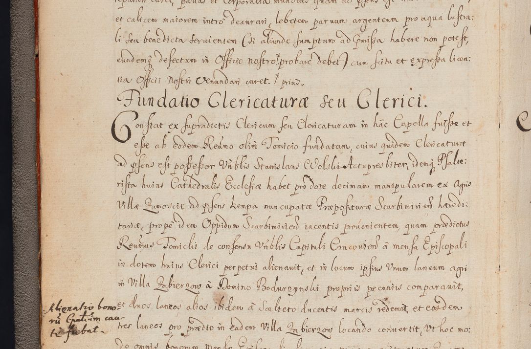 Zdjęcie nr 14 dla obiektu archiwalnego: In Nomine Domini Amen. ACTA VISITATIONIS. Externa sub Anno 1670 in Mense Julio incepta et in Augusto ac aliis Sequentibus eiusdem Anni mensibus per olim Illustrissimum ac Reverendissimum Dominum Andream Trzebicki Episcopum Cracoviensem in Cathedrali Ecclesia peractae, et successive per omnia et singula eiusdem Ecclesiae Sacella seu Capellas continuata atque ad hoc secundum volumen redacta et partim ob pestem Cracoviensem quadriennio grassantem partim ob alia legalia impedimenta quominus eadem Visitatio executa fuerit retardatae Demum morte praefati Illustrissimi et Reverendissimi Andreae Episcopi in Anno 1679 interveniente eadem Acta uti tam posthuma sub felici regimine Illustrissimi et Reverendissimi Domini Joannis Małachowski immediate in eundem Episcopatum succedentes ad effectum et finem executoris Authe. ordinaria in Anno 1682 sunt et fuerunt publicata, atque ideo illis omnibus et singulis quibus interest intimata.  VISITATIO Altarium Ecclesiae Cathedralis Cracoviensis infraspecificatorum circa translationem suorum ministeriorum et unionem Altaribus marmoreis ad quatuor columnas Ecclesiae sitis Anno Domini 1760 Die 17 Mensis Martij peracta. Perillustris Reverendissimus Dominus Hyacinthus Łopacki Canonicus Cathedralis et Archipresbyter Infulatus Cracoviensis Decanus Sandomiriensis a Celsissimo Illustrissimo Reverendissimo Domino Cajetano Ignatio Sołtyk Dei et Apostolicae Sedis Gratia Episcopo Cracoviensi Duce Severiae ad infrascripta delegatus per instrumentum tenoris sequentis ...