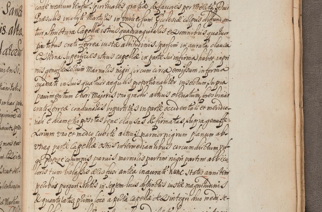 Zdjęcie nr 444 dla obiektu archiwalnego: In Nomine Domini Amen. ACTA VISITATIONIS. Externa sub Anno 1670 in Mense Julio incepta et in Augusto ac aliis Sequentibus eiusdem Anni mensibus per olim Illustrissimum ac Reverendissimum Dominum Andream Trzebicki Episcopum Cracoviensem in Cathedrali Ecclesia peractae, et successive per omnia et singula eiusdem Ecclesiae Sacella seu Capellas continuata atque ad hoc secundum volumen redacta et partim ob pestem Cracoviensem quadriennio grassantem partim ob alia legalia impedimenta quominus eadem Visitatio executa fuerit retardatae Demum morte praefati Illustrissimi et Reverendissimi Andreae Episcopi in Anno 1679 interveniente eadem Acta uti tam posthuma sub felici regimine Illustrissimi et Reverendissimi Domini Joannis Małachowski immediate in eundem Episcopatum succedentes ad effectum et finem executoris Authe. ordinaria in Anno 1682 sunt et fuerunt publicata, atque ideo illis omnibus et singulis quibus interest intimata.  VISITATIO Altarium Ecclesiae Cathedralis Cracoviensis infraspecificatorum circa translationem suorum ministeriorum et unionem Altaribus marmoreis ad quatuor columnas Ecclesiae sitis Anno Domini 1760 Die 17 Mensis Martij peracta. Perillustris Reverendissimus Dominus Hyacinthus Łopacki Canonicus Cathedralis et Archipresbyter Infulatus Cracoviensis Decanus Sandomiriensis a Celsissimo Illustrissimo Reverendissimo Domino Cajetano Ignatio Sołtyk Dei et Apostolicae Sedis Gratia Episcopo Cracoviensi Duce Severiae ad infrascripta delegatus per instrumentum tenoris sequentis ...