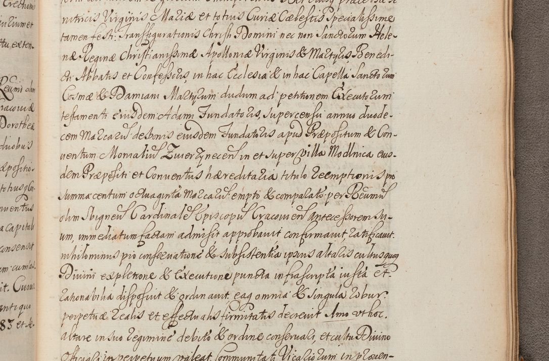 Zdjęcie nr 433 dla obiektu archiwalnego: In Nomine Domini Amen. ACTA VISITATIONIS. Externa sub Anno 1670 in Mense Julio incepta et in Augusto ac aliis Sequentibus eiusdem Anni mensibus per olim Illustrissimum ac Reverendissimum Dominum Andream Trzebicki Episcopum Cracoviensem in Cathedrali Ecclesia peractae, et successive per omnia et singula eiusdem Ecclesiae Sacella seu Capellas continuata atque ad hoc secundum volumen redacta et partim ob pestem Cracoviensem quadriennio grassantem partim ob alia legalia impedimenta quominus eadem Visitatio executa fuerit retardatae Demum morte praefati Illustrissimi et Reverendissimi Andreae Episcopi in Anno 1679 interveniente eadem Acta uti tam posthuma sub felici regimine Illustrissimi et Reverendissimi Domini Joannis Małachowski immediate in eundem Episcopatum succedentes ad effectum et finem executoris Authe. ordinaria in Anno 1682 sunt et fuerunt publicata, atque ideo illis omnibus et singulis quibus interest intimata.  VISITATIO Altarium Ecclesiae Cathedralis Cracoviensis infraspecificatorum circa translationem suorum ministeriorum et unionem Altaribus marmoreis ad quatuor columnas Ecclesiae sitis Anno Domini 1760 Die 17 Mensis Martij peracta. Perillustris Reverendissimus Dominus Hyacinthus Łopacki Canonicus Cathedralis et Archipresbyter Infulatus Cracoviensis Decanus Sandomiriensis a Celsissimo Illustrissimo Reverendissimo Domino Cajetano Ignatio Sołtyk Dei et Apostolicae Sedis Gratia Episcopo Cracoviensi Duce Severiae ad infrascripta delegatus per instrumentum tenoris sequentis ...