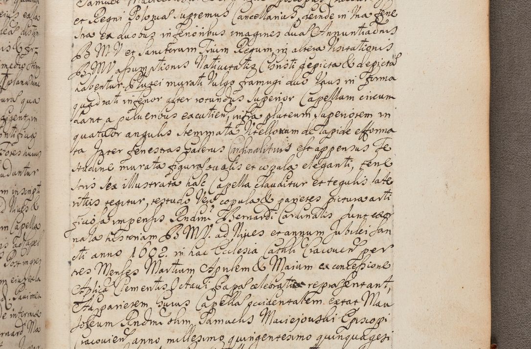 Zdjęcie nr 380 dla obiektu archiwalnego: In Nomine Domini Amen. ACTA VISITATIONIS. Externa sub Anno 1670 in Mense Julio incepta et in Augusto ac aliis Sequentibus eiusdem Anni mensibus per olim Illustrissimum ac Reverendissimum Dominum Andream Trzebicki Episcopum Cracoviensem in Cathedrali Ecclesia peractae, et successive per omnia et singula eiusdem Ecclesiae Sacella seu Capellas continuata atque ad hoc secundum volumen redacta et partim ob pestem Cracoviensem quadriennio grassantem partim ob alia legalia impedimenta quominus eadem Visitatio executa fuerit retardatae Demum morte praefati Illustrissimi et Reverendissimi Andreae Episcopi in Anno 1679 interveniente eadem Acta uti tam posthuma sub felici regimine Illustrissimi et Reverendissimi Domini Joannis Małachowski immediate in eundem Episcopatum succedentes ad effectum et finem executoris Authe. ordinaria in Anno 1682 sunt et fuerunt publicata, atque ideo illis omnibus et singulis quibus interest intimata.  VISITATIO Altarium Ecclesiae Cathedralis Cracoviensis infraspecificatorum circa translationem suorum ministeriorum et unionem Altaribus marmoreis ad quatuor columnas Ecclesiae sitis Anno Domini 1760 Die 17 Mensis Martij peracta. Perillustris Reverendissimus Dominus Hyacinthus Łopacki Canonicus Cathedralis et Archipresbyter Infulatus Cracoviensis Decanus Sandomiriensis a Celsissimo Illustrissimo Reverendissimo Domino Cajetano Ignatio Sołtyk Dei et Apostolicae Sedis Gratia Episcopo Cracoviensi Duce Severiae ad infrascripta delegatus per instrumentum tenoris sequentis ...