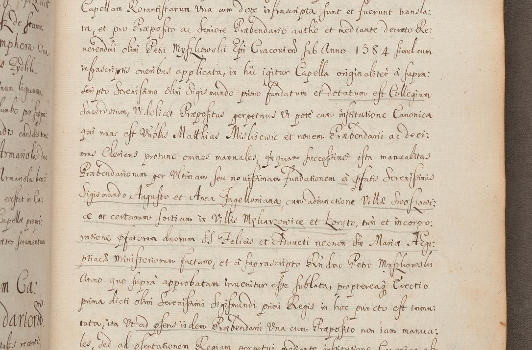 Zdjęcie nr 274 dla obiektu archiwalnego: In Nomine Domini Amen. ACTA VISITATIONIS. Externa sub Anno 1670 in Mense Julio incepta et in Augusto ac aliis Sequentibus eiusdem Anni mensibus per olim Illustrissimum ac Reverendissimum Dominum Andream Trzebicki Episcopum Cracoviensem in Cathedrali Ecclesia peractae, et successive per omnia et singula eiusdem Ecclesiae Sacella seu Capellas continuata atque ad hoc secundum volumen redacta et partim ob pestem Cracoviensem quadriennio grassantem partim ob alia legalia impedimenta quominus eadem Visitatio executa fuerit retardatae Demum morte praefati Illustrissimi et Reverendissimi Andreae Episcopi in Anno 1679 interveniente eadem Acta uti tam posthuma sub felici regimine Illustrissimi et Reverendissimi Domini Joannis Małachowski immediate in eundem Episcopatum succedentes ad effectum et finem executoris Authe. ordinaria in Anno 1682 sunt et fuerunt publicata, atque ideo illis omnibus et singulis quibus interest intimata.  VISITATIO Altarium Ecclesiae Cathedralis Cracoviensis infraspecificatorum circa translationem suorum ministeriorum et unionem Altaribus marmoreis ad quatuor columnas Ecclesiae sitis Anno Domini 1760 Die 17 Mensis Martij peracta. Perillustris Reverendissimus Dominus Hyacinthus Łopacki Canonicus Cathedralis et Archipresbyter Infulatus Cracoviensis Decanus Sandomiriensis a Celsissimo Illustrissimo Reverendissimo Domino Cajetano Ignatio Sołtyk Dei et Apostolicae Sedis Gratia Episcopo Cracoviensi Duce Severiae ad infrascripta delegatus per instrumentum tenoris sequentis ...